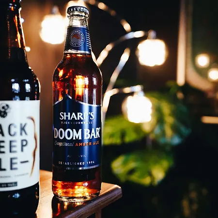 ゲストハウス The Helaina 5*