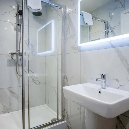 The Helaina ゲストハウス スカーバラ