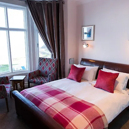 Guest house The Helaina Scarborough