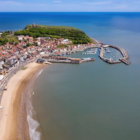 The Helaina Scarborough