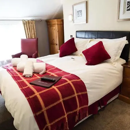 The Helaina 5* Scarborough