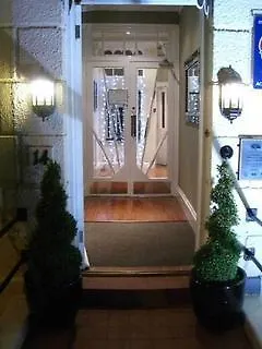 The Helaina スカーバラ