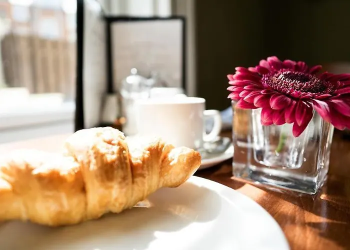 和里钠酒店 5* 斯卡伯勒