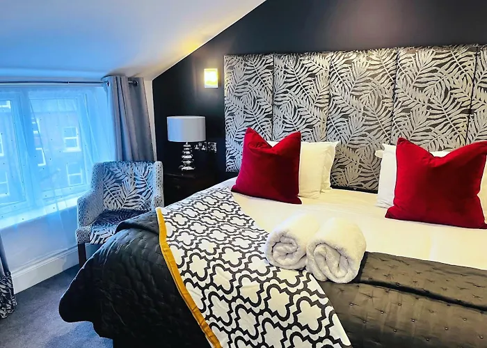 Guest house The Helaina Scarborough