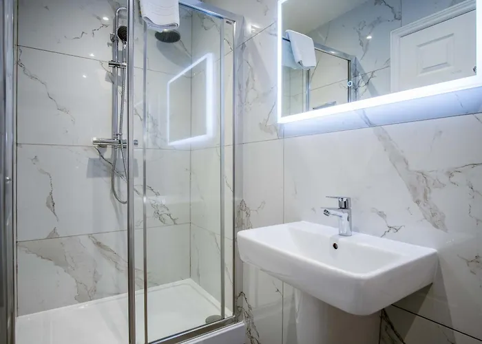 The Helaina Guest house Scarborough