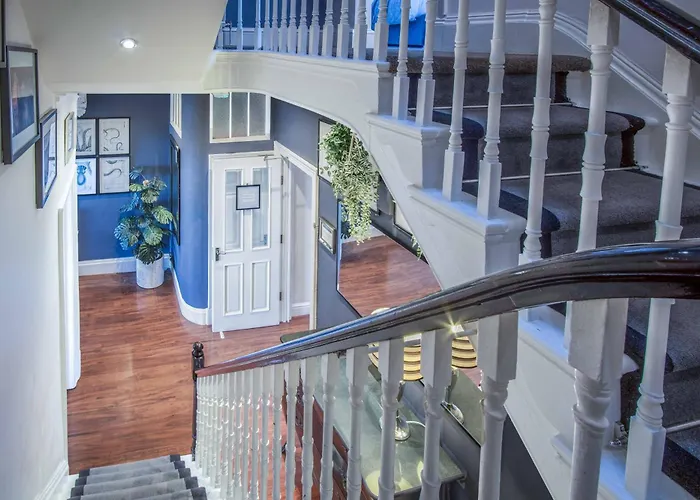 The Helaina Guest house Scarborough