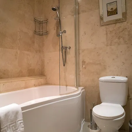 The Helaina Affittacamere Scarborough