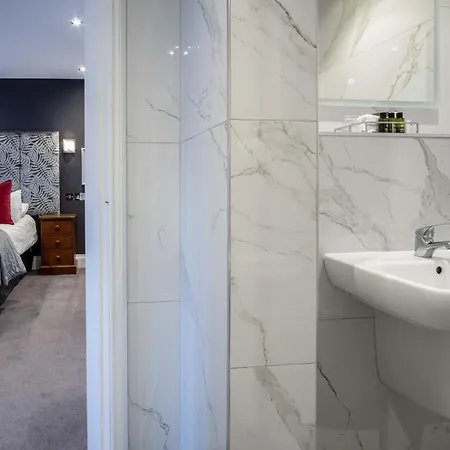 The Helaina Scarborough